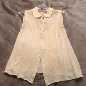 Ivory button-up sleeveless blouse
